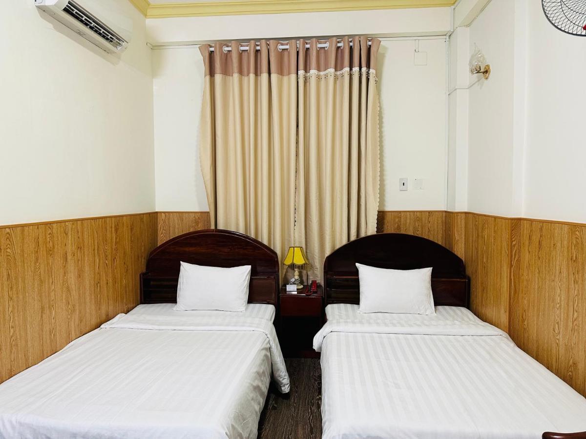 Отель Khach San Mekong Star Виньлонг Экстерьер фото